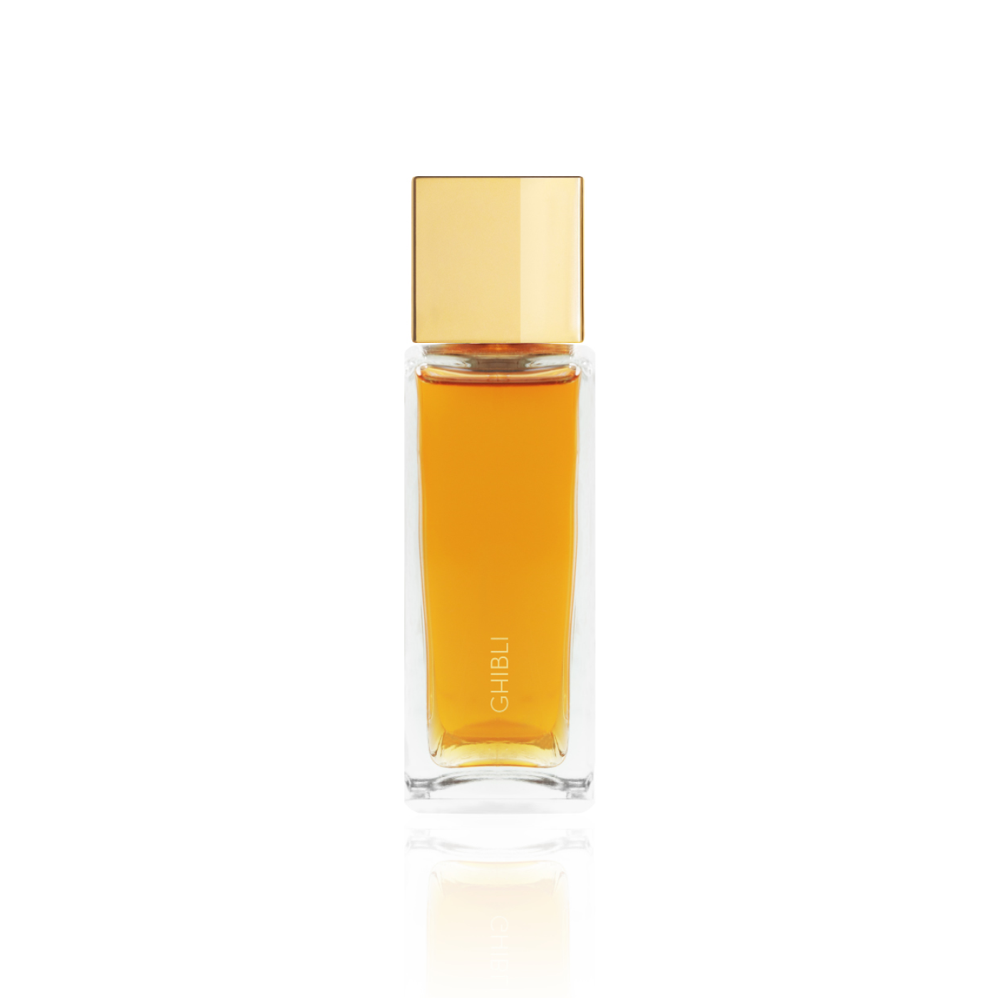 Flacon de 50 ml du parfum Ghibli d’Ella K en verre givré blanc avec capuchon doré, présenté de côté sur fond blanc.